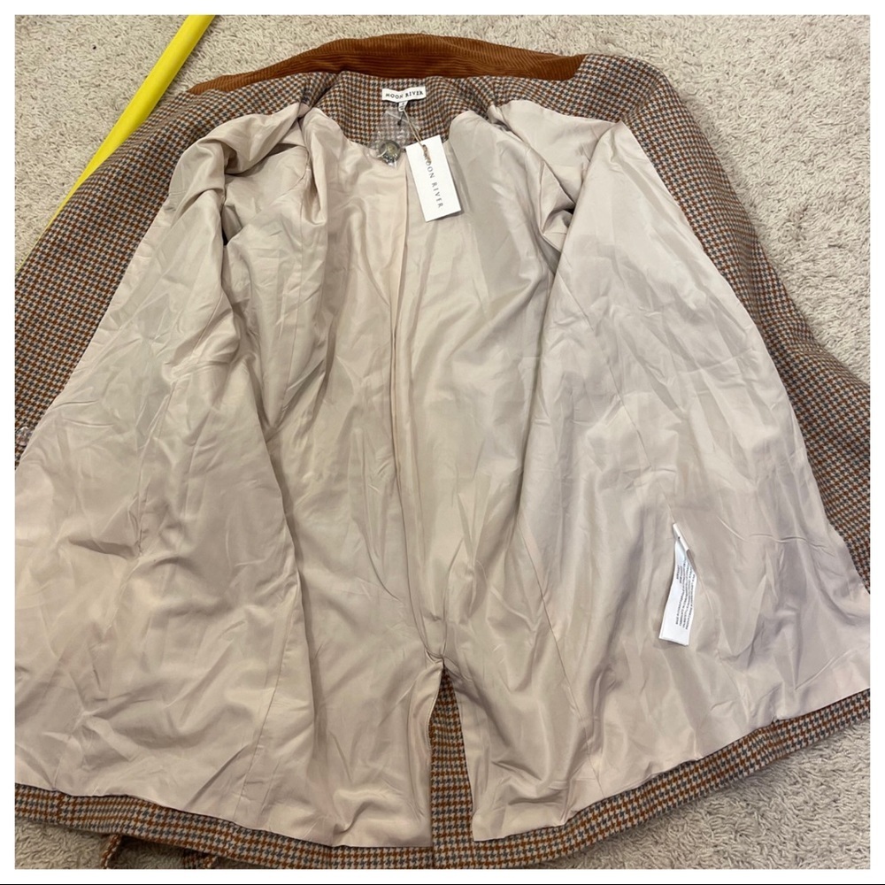 NWT! Moon River Herringbone Double Breasted Jacket with contrast collar - Picture 12 of 16